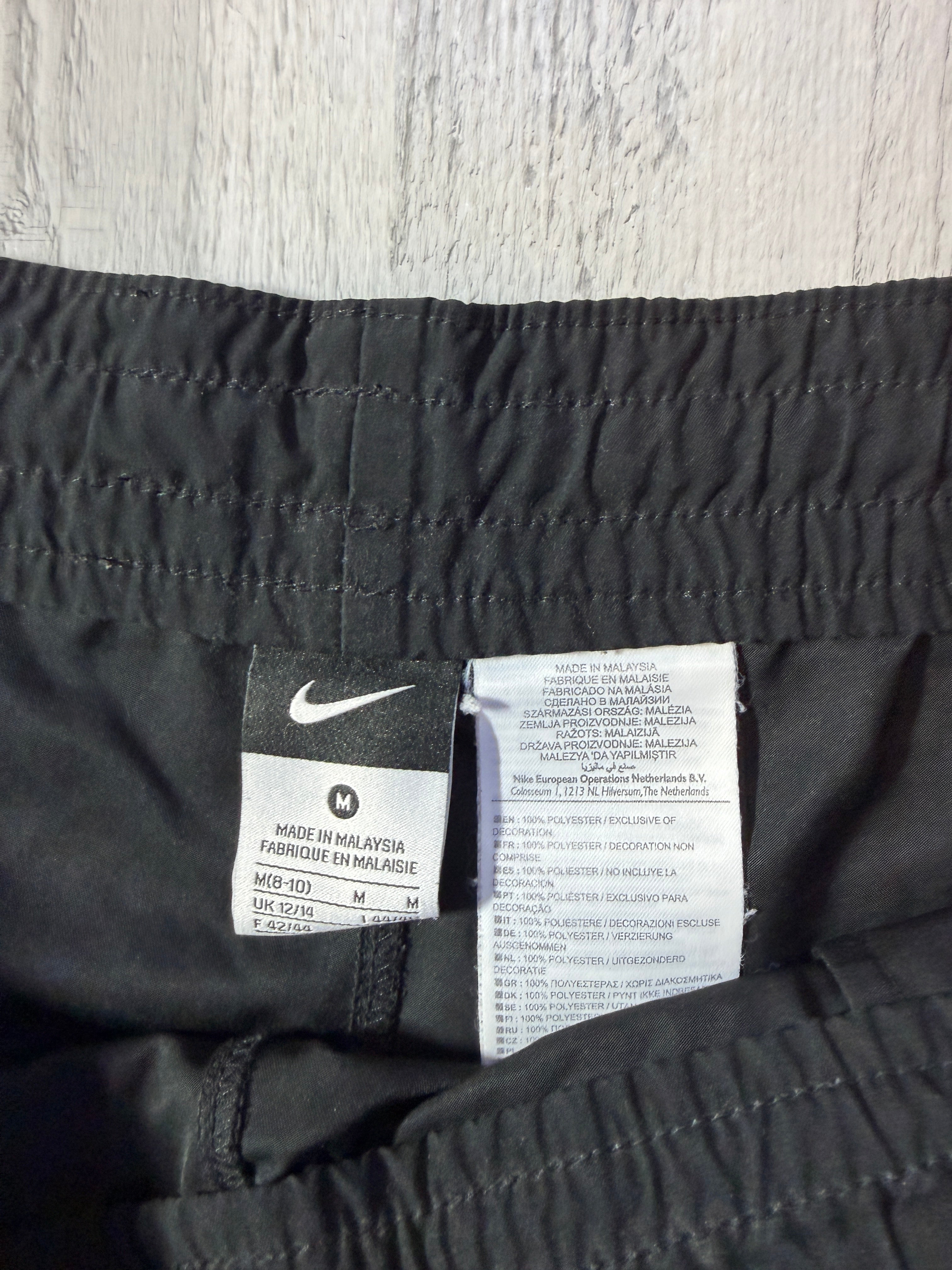Nike Rövidnadrág ( M - L )