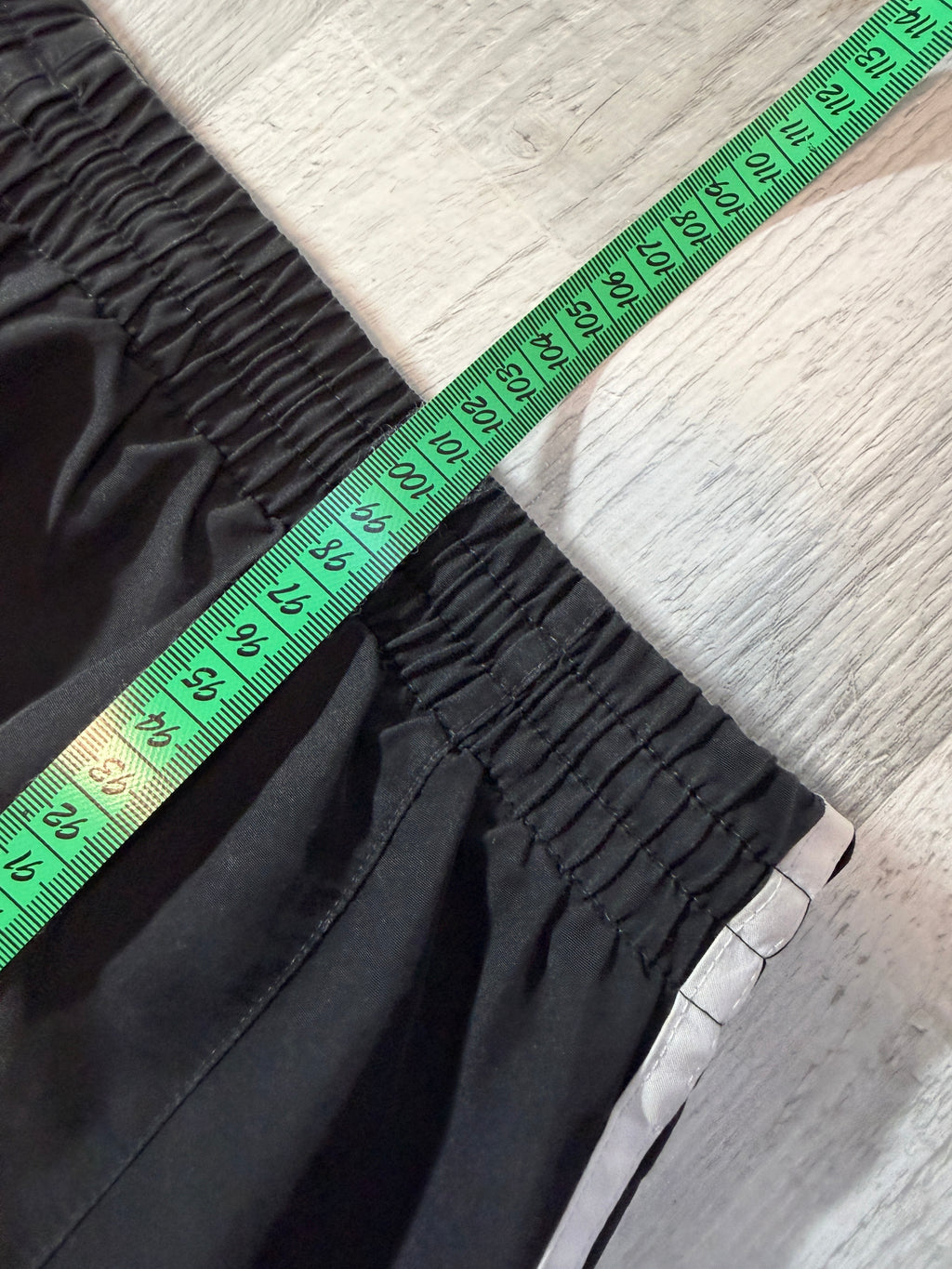 Adidas Susi ( M - L )