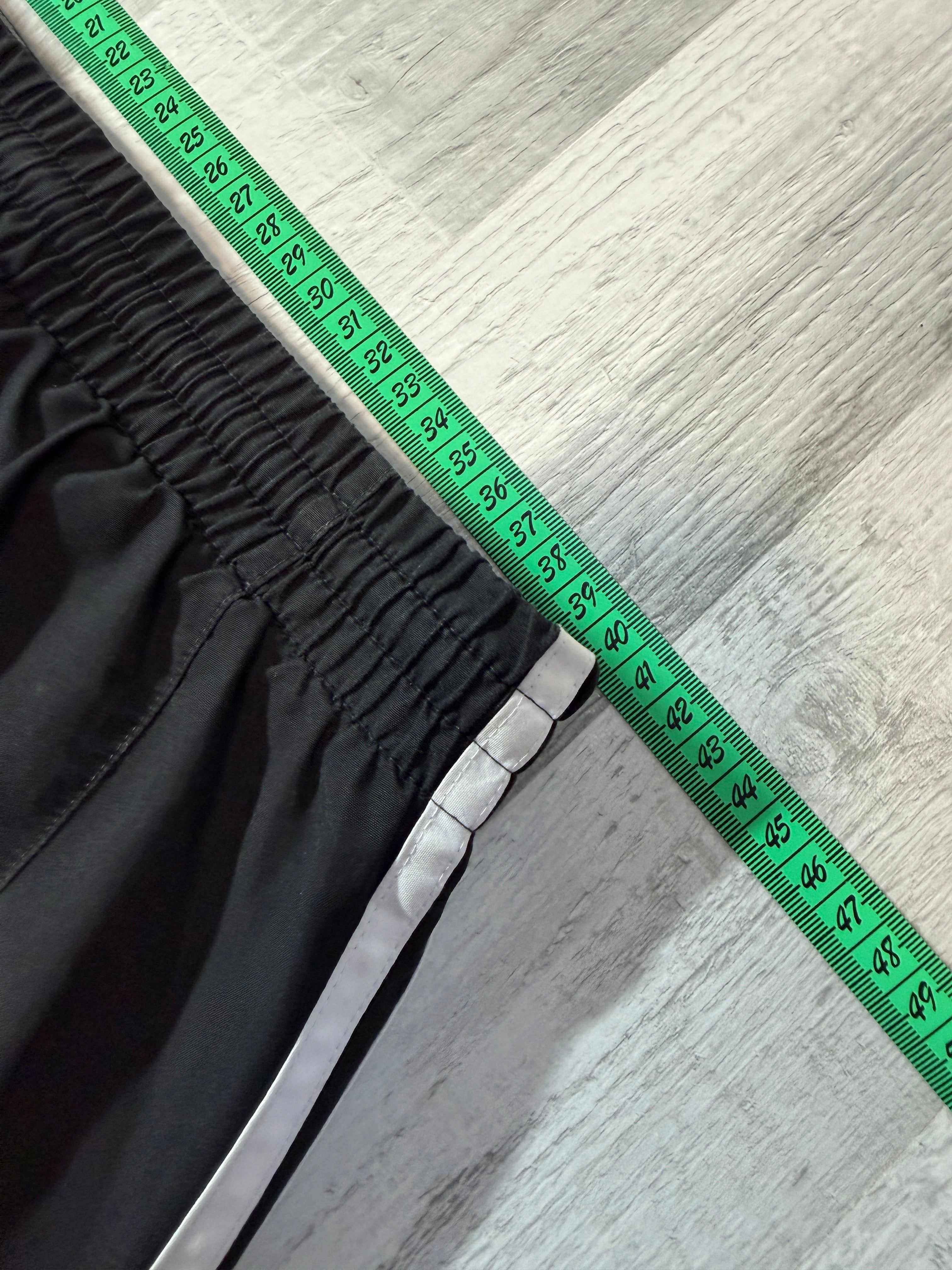 Adidas Susi ( M - L )